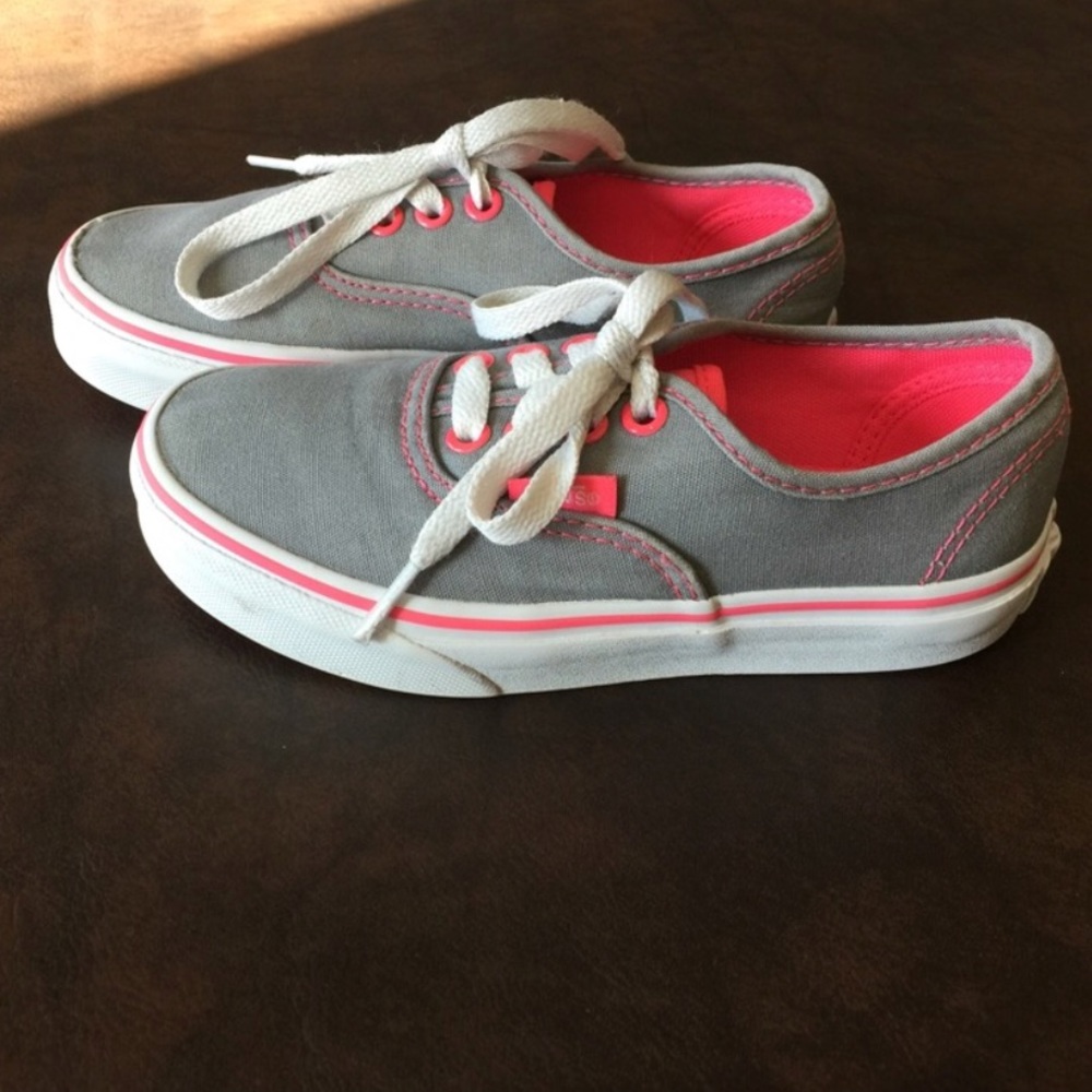 12.5 girls vans.